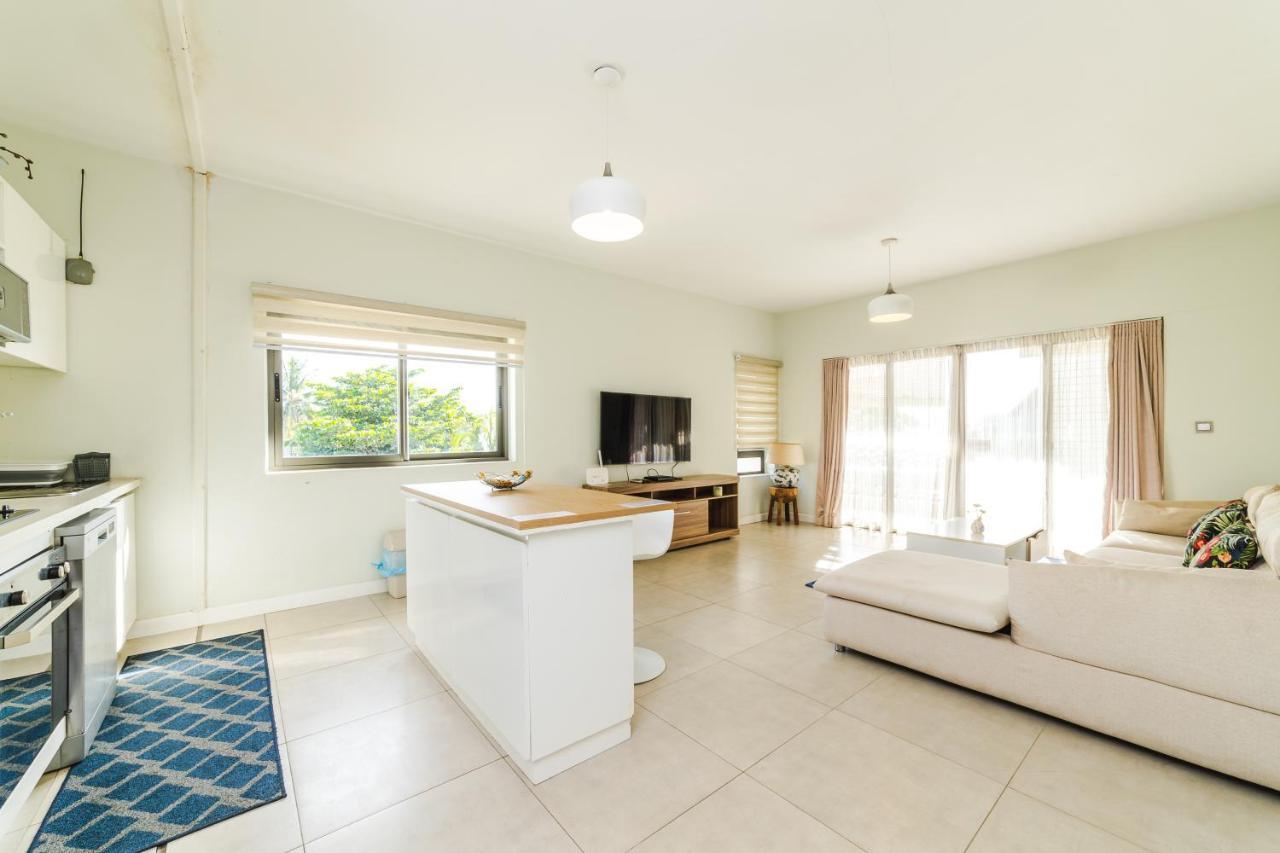 Beachcove 9 In Pereybere Apartment