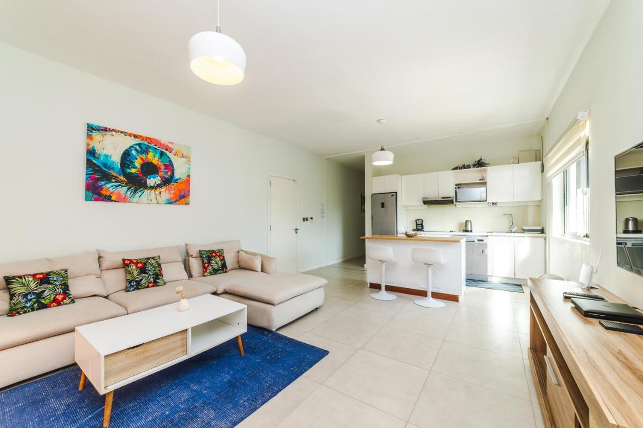 Beachcove 9 In Pereybere Apartment *